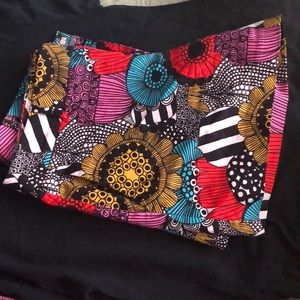 Banana Republic Size 6 3 1/2” Inseam Short